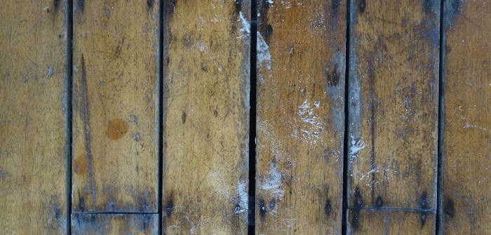 Grungy Wooden Plank Texture (3/5)