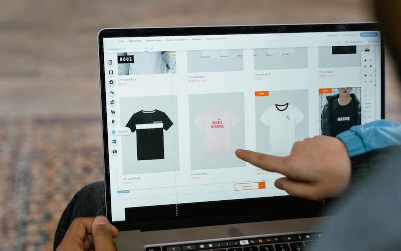 managing apparel ecommerce business